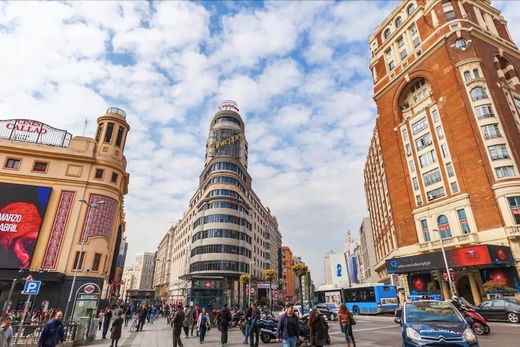 Punta Me Apartments In The Best Location Madrid Downtown Exterior photo